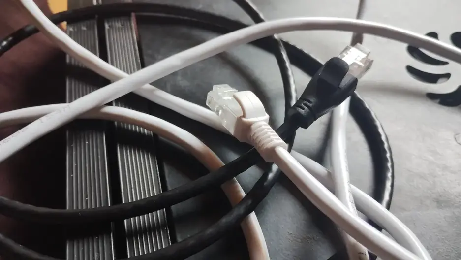 can a bad ethernet cable cause lag?